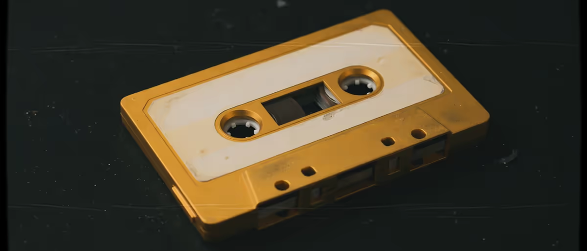 XLN RC-20 Retro Color 2026: texture lo-fi và trap trên beat